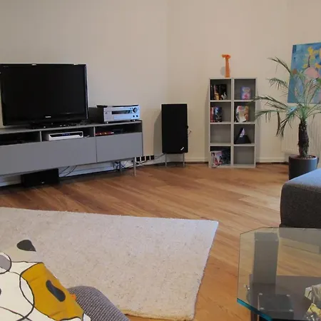 Komfortwohnung City/messe 25 Min Feriehus