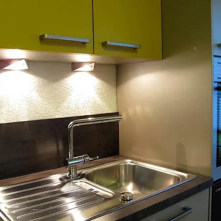 Holiday home Komfortwohnung City/messe 25 Min Cologne