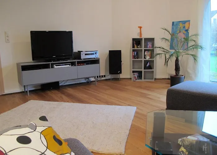 Komfortwohnung City/messe 25 Min Feriehus