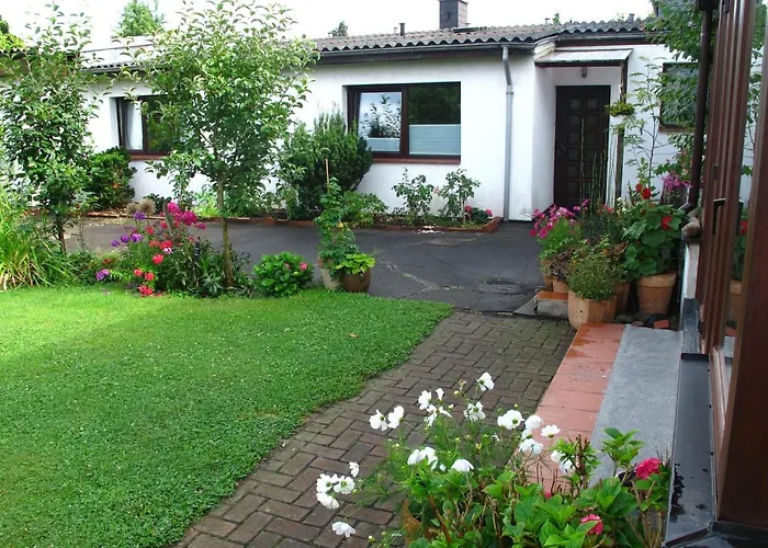 舒适公寓 - 25分钟至城市/展览馆 *