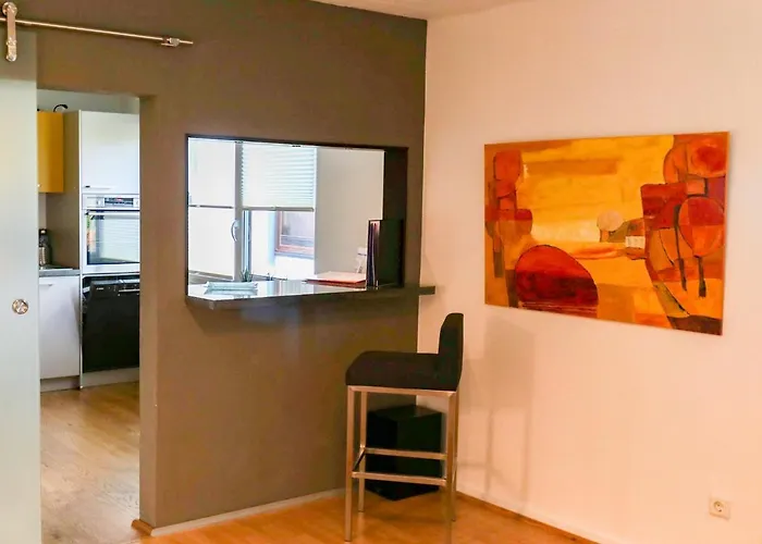 Komfortwohnung City/messe 25 Min Holiday home Cologne