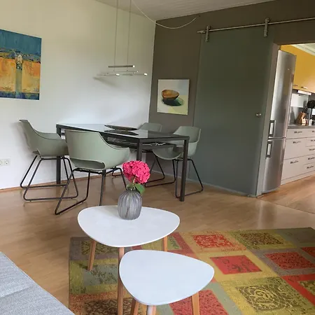 Komfortwohnung City/messe 25 Min * Colonia